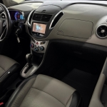 Chevrolet / Tracker LTZ + Teto Solar 1.8 SUV Preto Chevrolet / Tracker LTZ + Teto Solar 1.8 SUV Preto