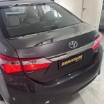 Toyota / Corolla GLI Automático 1.8 Sedan Cinza Toyota / Corolla GLI Automático 1.8 Sedan Cinza