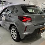 Chevrolet / ONIX Automático 1.0 Turbo Hatch Cinza Chevrolet / ONIX Automático 1.0 Turbo Hatch Cinza