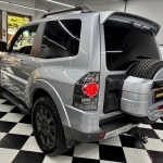 Mitsubishi / PAJERO FULL HPE Automático 3.8 V6 SUV Prata Mitsubishi / PAJERO FULL HPE Automático 3.8 V6 SUV Prata