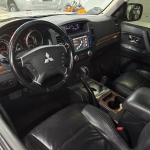 Mitsubishi / PAJERO FULL HPE Automático 3.8 V6 SUV Prata Mitsubishi / PAJERO FULL HPE Automático 3.8 V6 SUV Prata