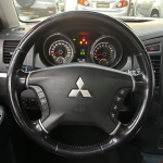 Mitsubishi / PAJERO FULL HPE Automático 3.8 V6 SUV Prata Mitsubishi / PAJERO FULL HPE Automático 3.8 V6 SUV Prata