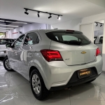 Chevrolet / ONIX LT 1.0 Hatch Prata Chevrolet / ONIX LT 1.0 Hatch Prata
